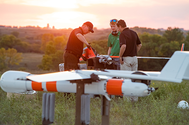 Scanning & 3D Modeling a Carbon Fiber Drone Blade